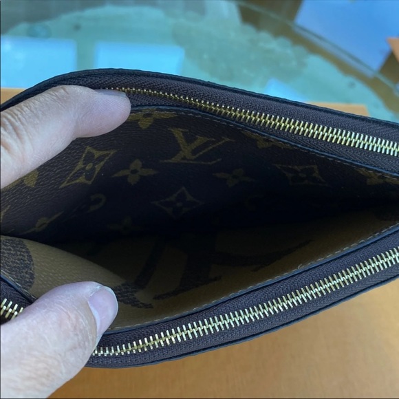 Louis Vuitton reverse double zip pochette - Picture 8 of 12